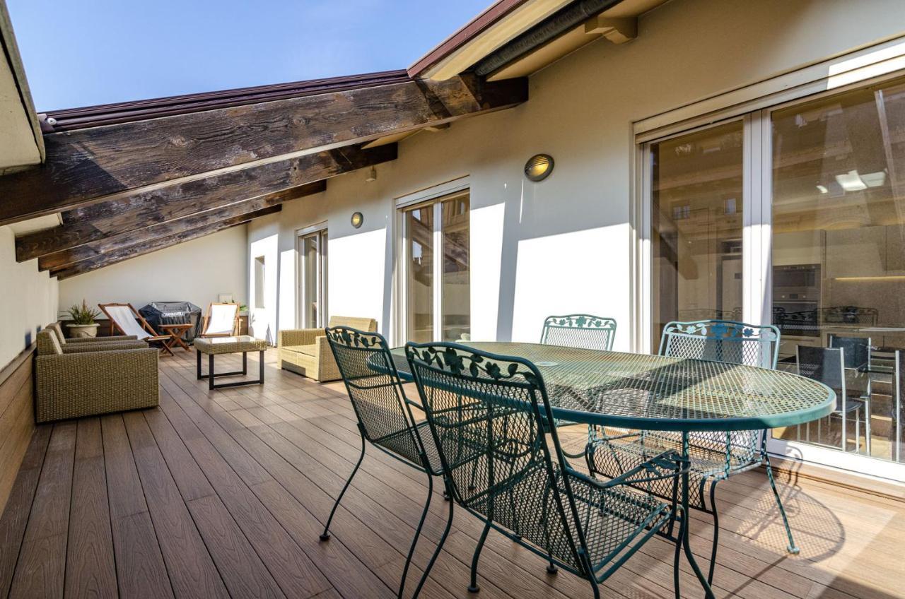 Rizzoli Terrace Apartment Bolonha Exterior foto